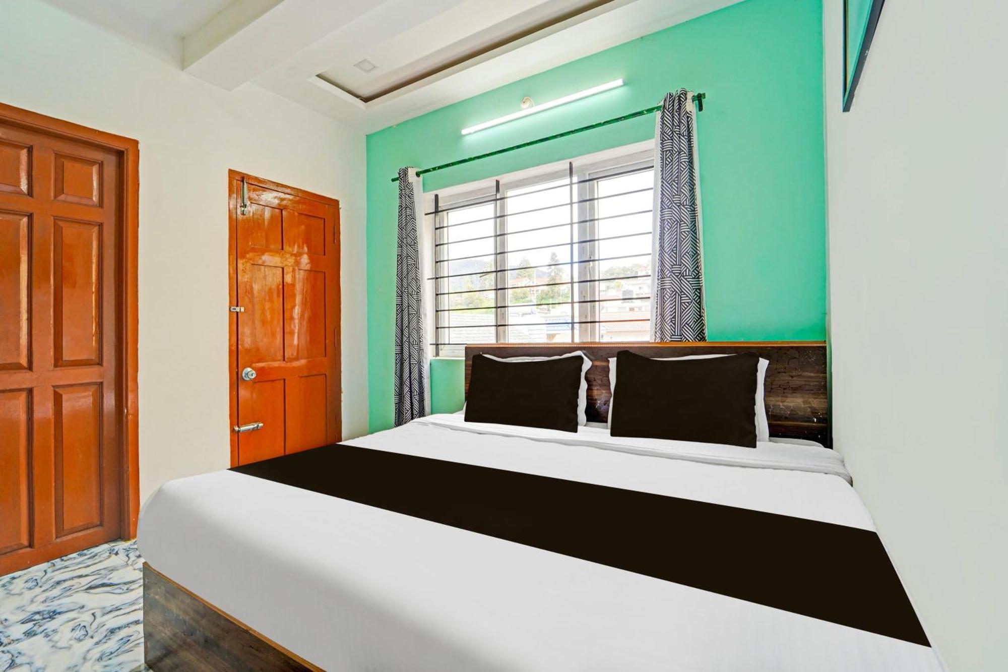 Hotel O Vijaynagar Road Formerly Anmol Peace Stay Ooty Exterior foto